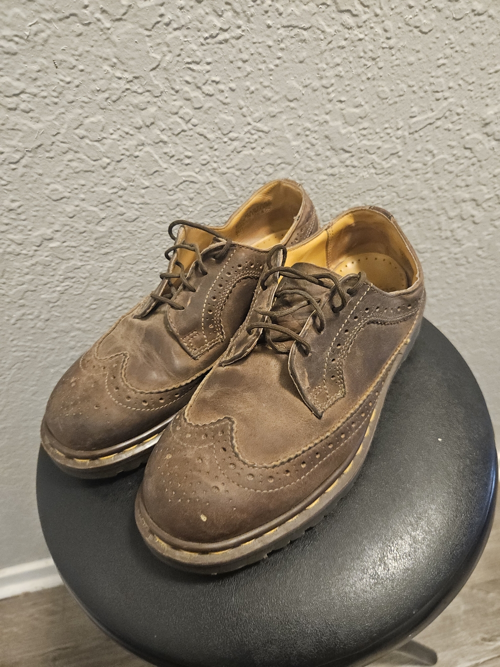 Dr. Martens Brown Wingtip Brogue Oxford  Dress Shoes Size 5